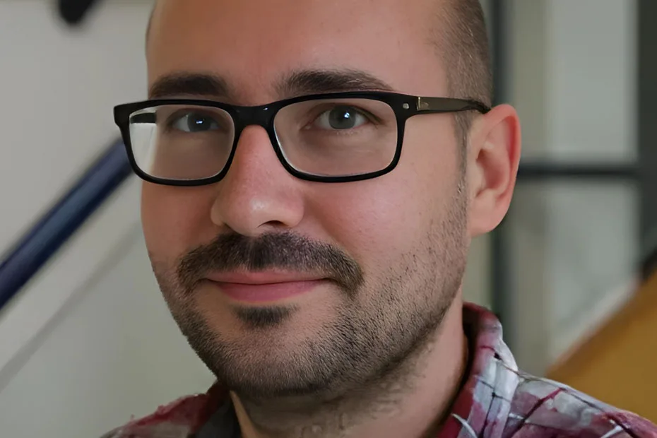 Tasos Kitsos - Creative PEC