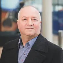 Frank Lyons