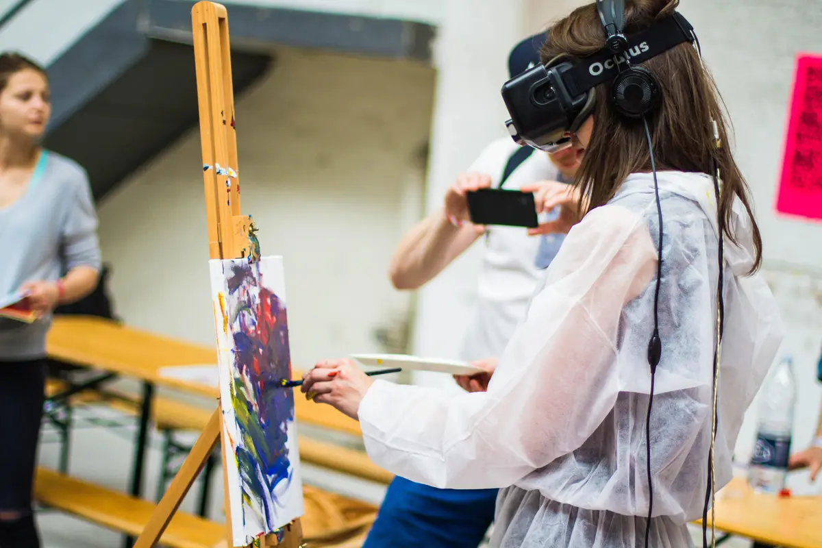 How to design a creative higher education system that supports economic needs
